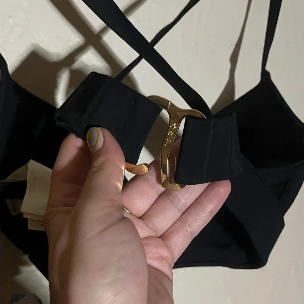 Abercrombie & Fitch Black Cross-Back Padded Swim top - Picture 5 of 5